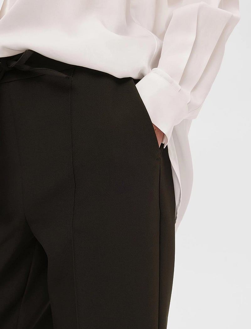 Selected - SLFVINNIE HW PANT NOOS - jogginghosen - black - 5