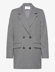 Selected Femme - SLFMYLA LS RELAX BLAZER MGM STRIPE NOOS - ballīšu apģērbs par outlet cenām - medium grey melange - 0