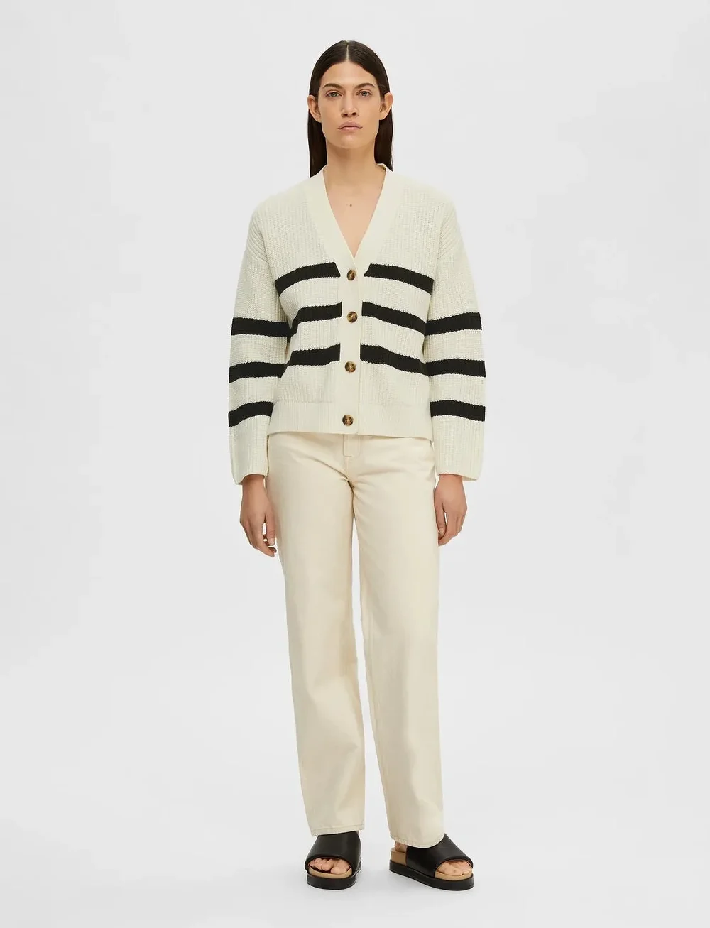 Selected - SLFBLOOMIE LS KNIT V-NECK CARDIGAN NOOS - cardigans - snow white - 4