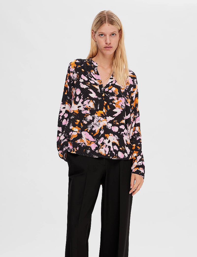 Selected - SLFIRENE LS AOP TOP NOOS - langärmlige blusen - black - 0