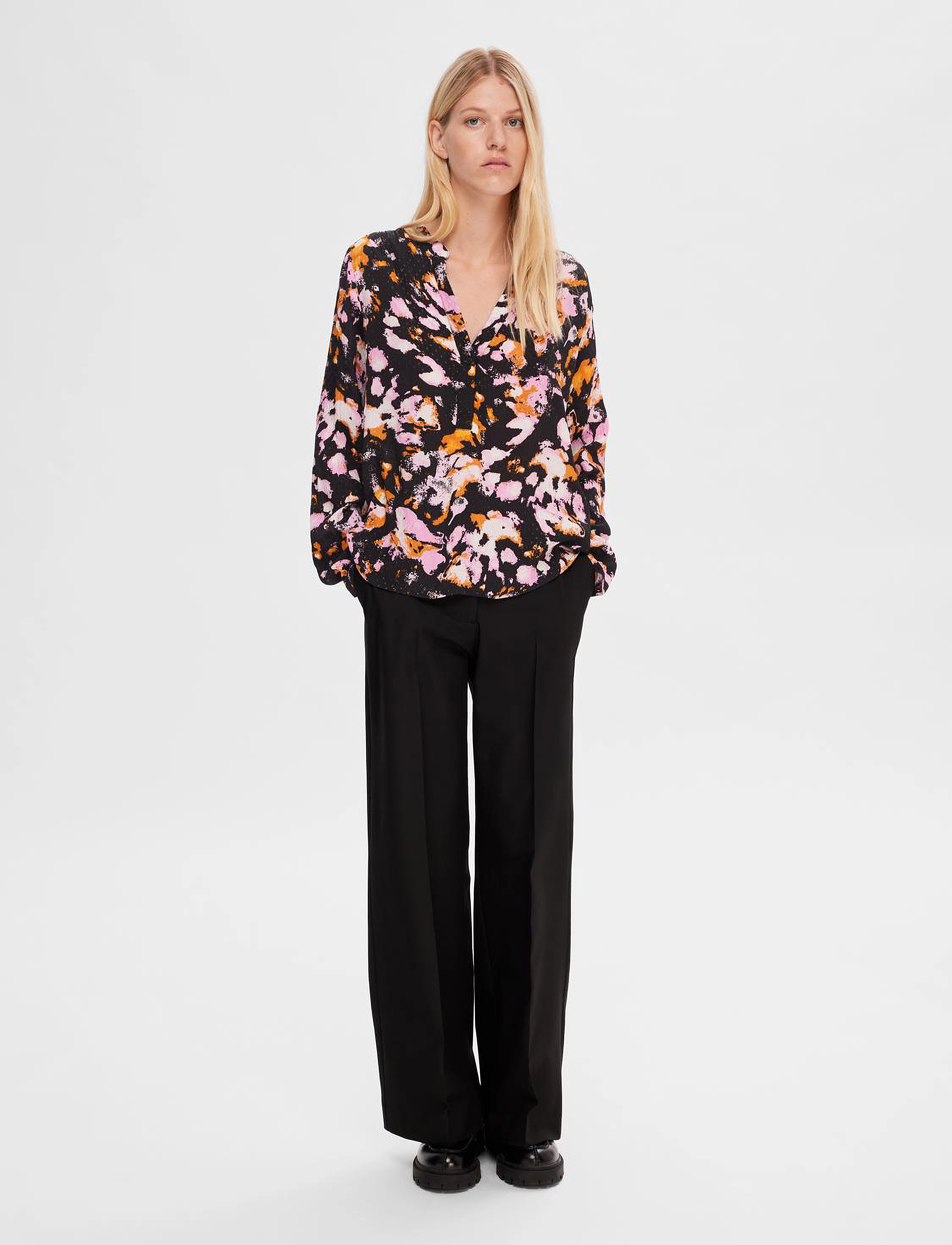 Selected - SLFIRENE LS AOP TOP NOOS - langærmede bluser - black - 4