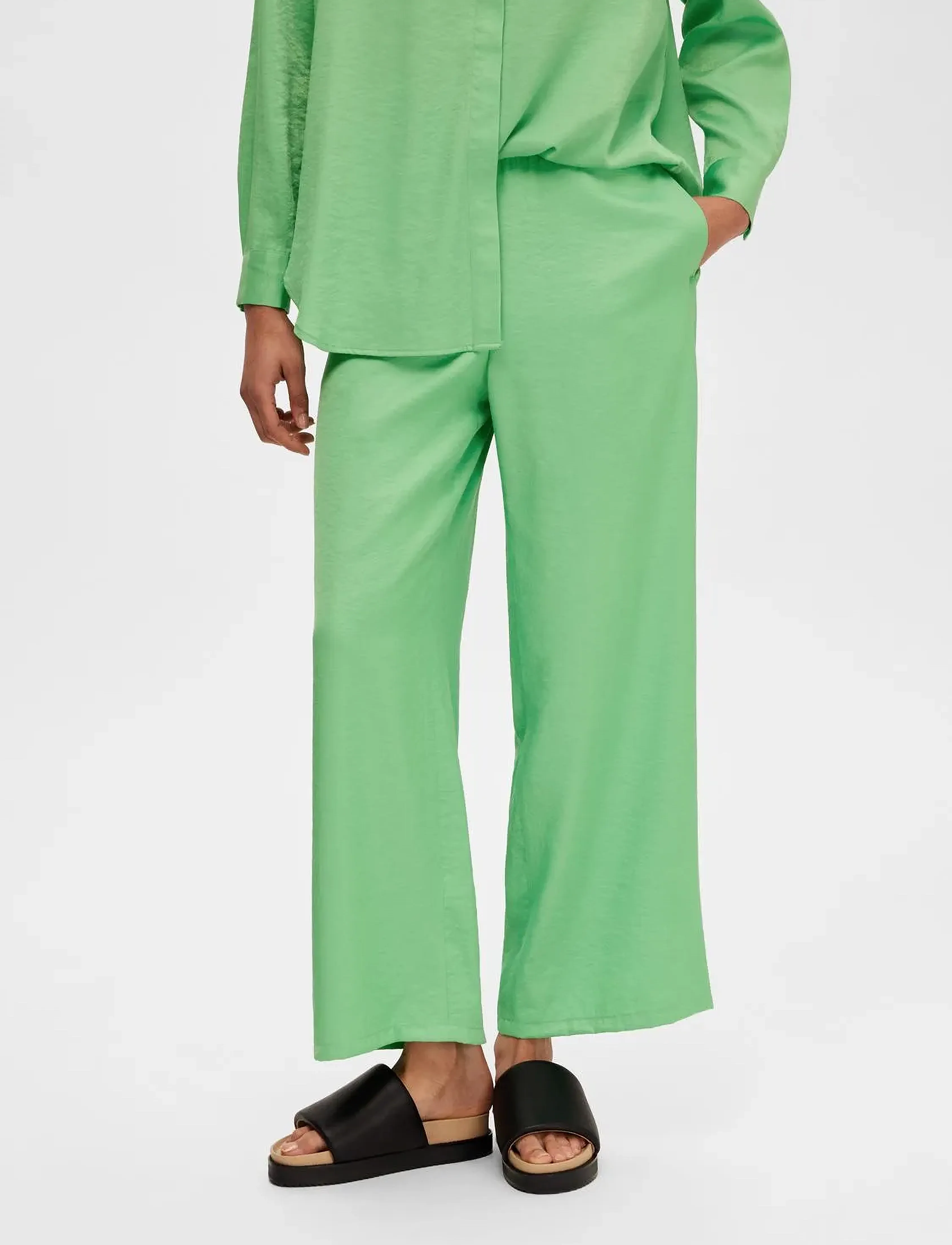 Selected SLFDESIREE  MW PANT B - Hosen - ABSINTHE GREEN / green