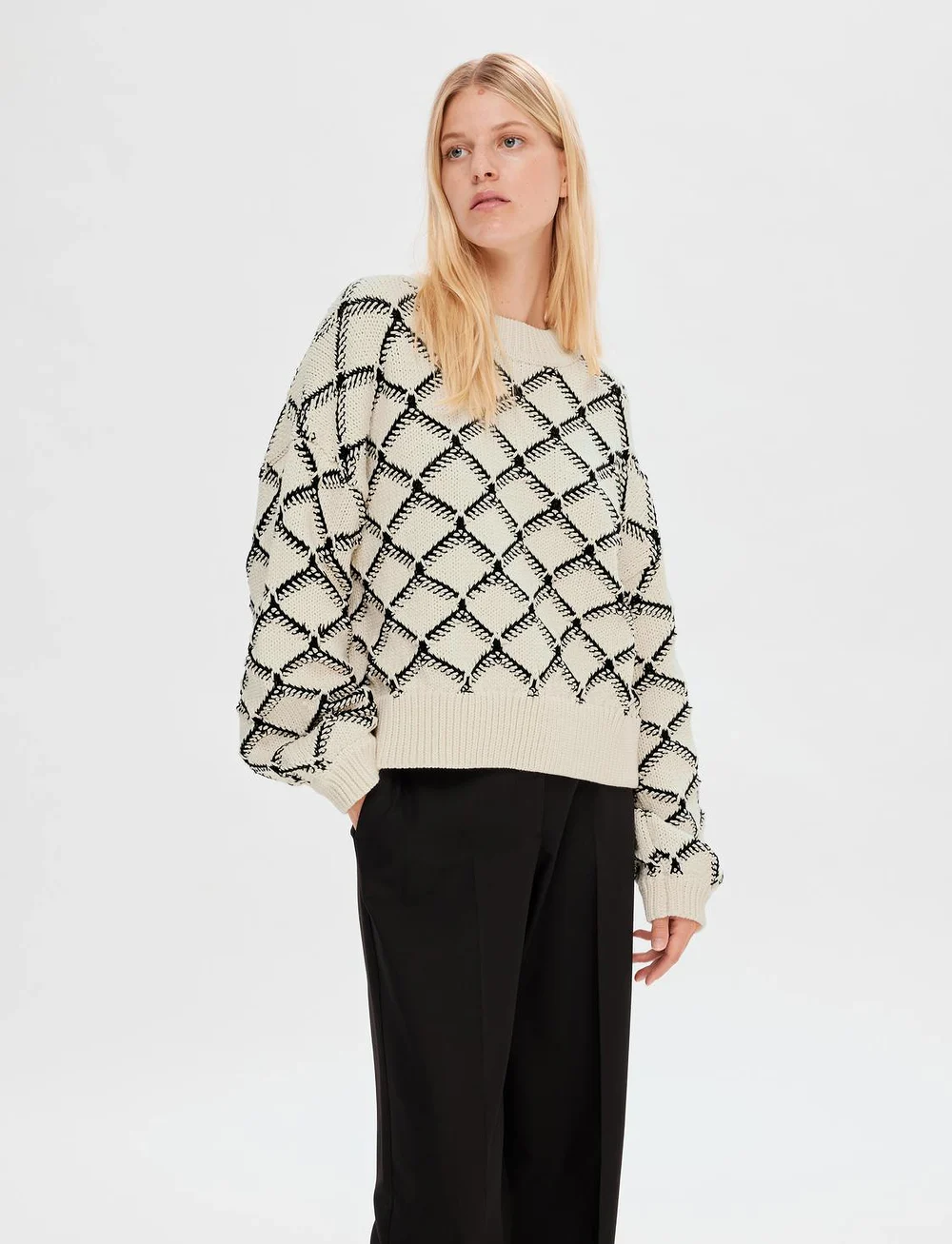 Selected - SLFOLIVIA LS CROPPED KNIT O-NECK - striktrøjer - birch - 0