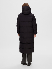 Selected Femme - SLFJANINA LONG PUFFER COAT - vinterjackor - black - 2