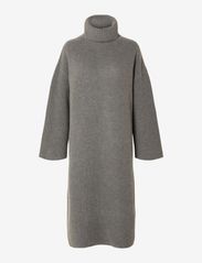 Selected Femme - SLFNEW ELINA LS KNIT HIGHNECK DRESS B - adītas kleitas - medium grey melange - 0