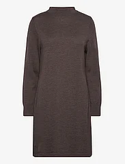 Selected Femme - SLFHANNI LS KNIT DRESS - gebreide jurken - brownie - 0