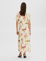 Selected Femme - SLFLIVA-LIDA SS MIDI DRESS EX - summer dresses - pristine - 2
