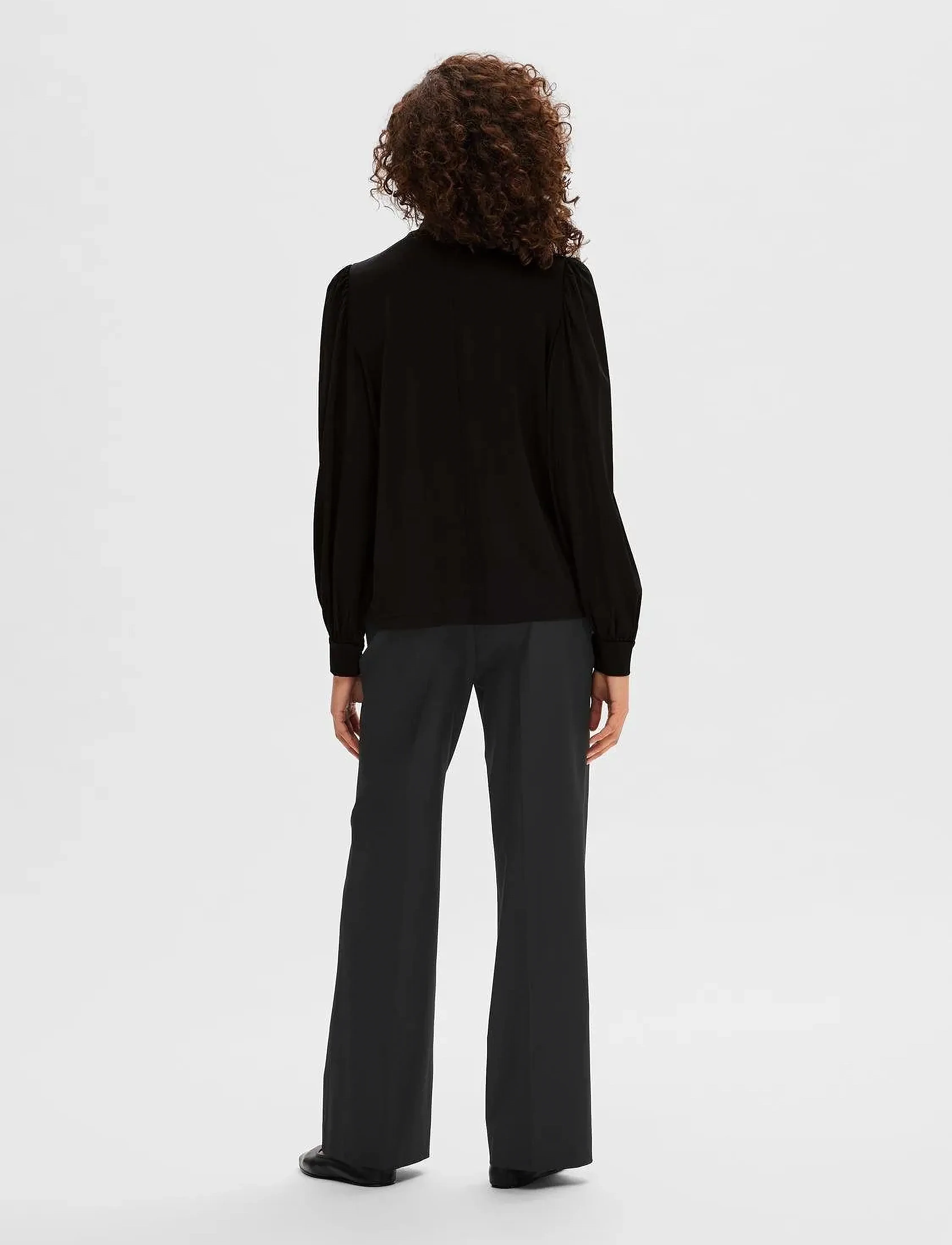 Selected - SLFSAYA LS HIGH NECK TOP - langærmede bluser - black - 2