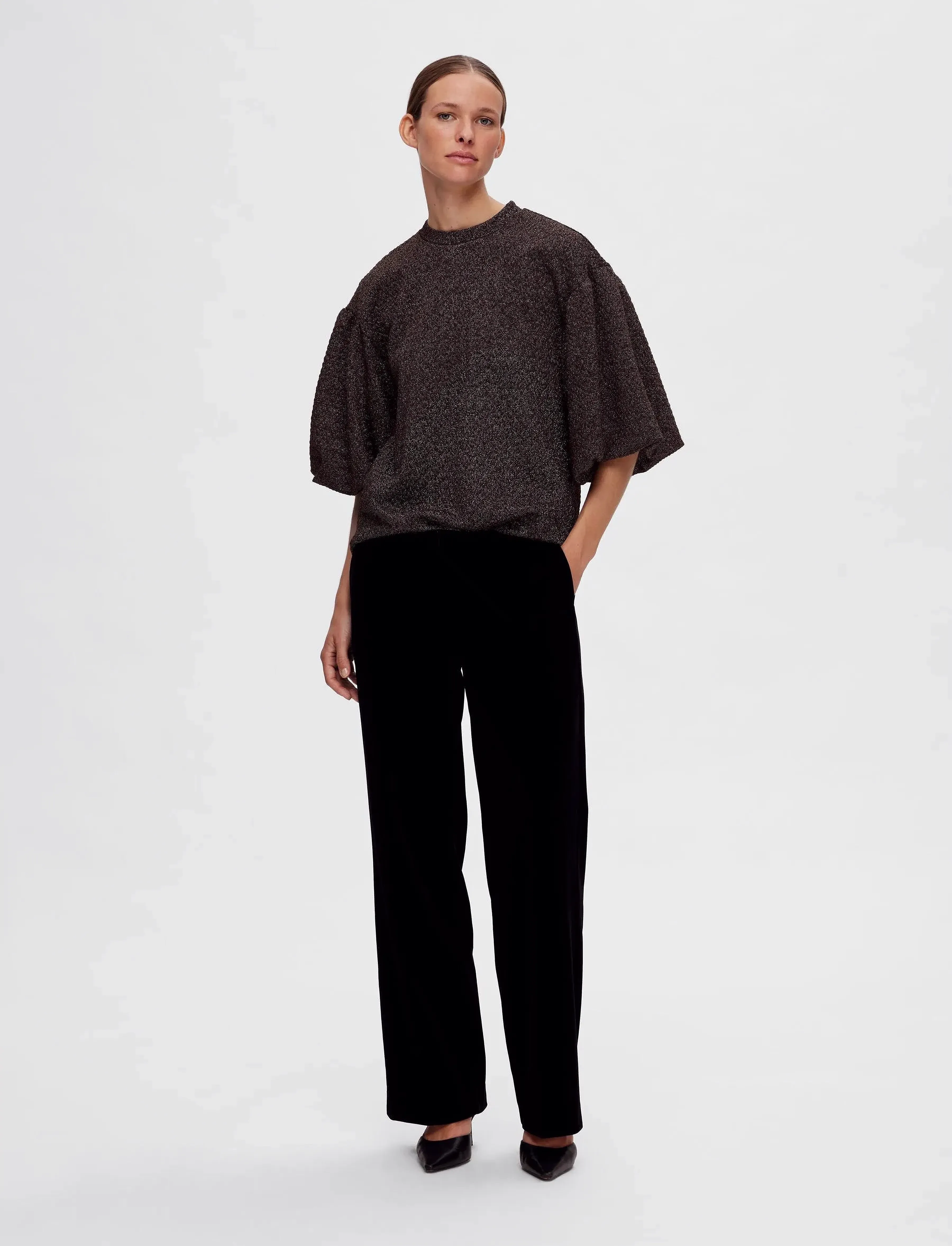 Selected - SLFAGNETHE 2/4 O-NECK JAQUARD TOP - kurzämlige blusen - black - 5