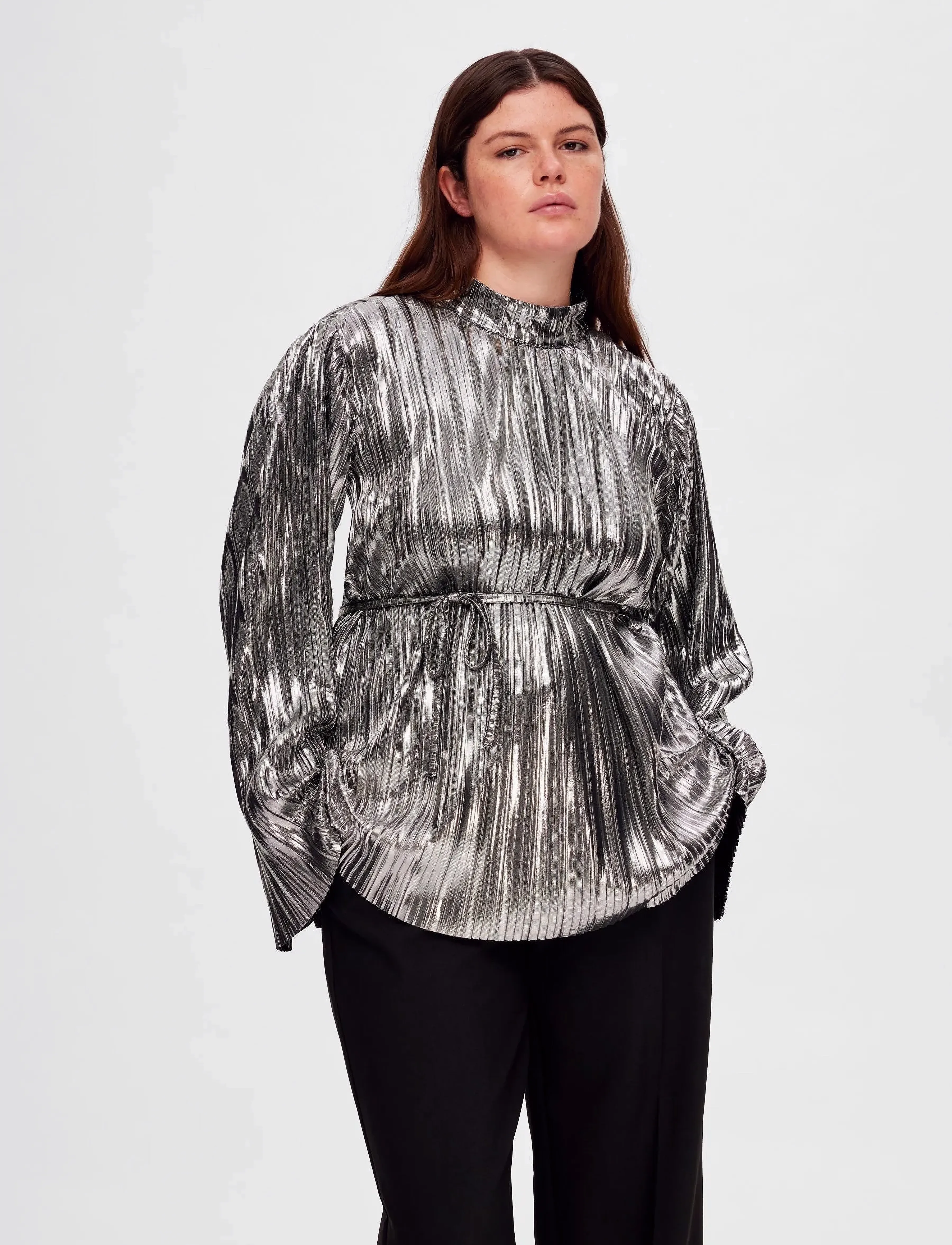 Selected - SLFNALINE LS HIGH NECK PLISSE TOP - langærmede bluser - silver - 2