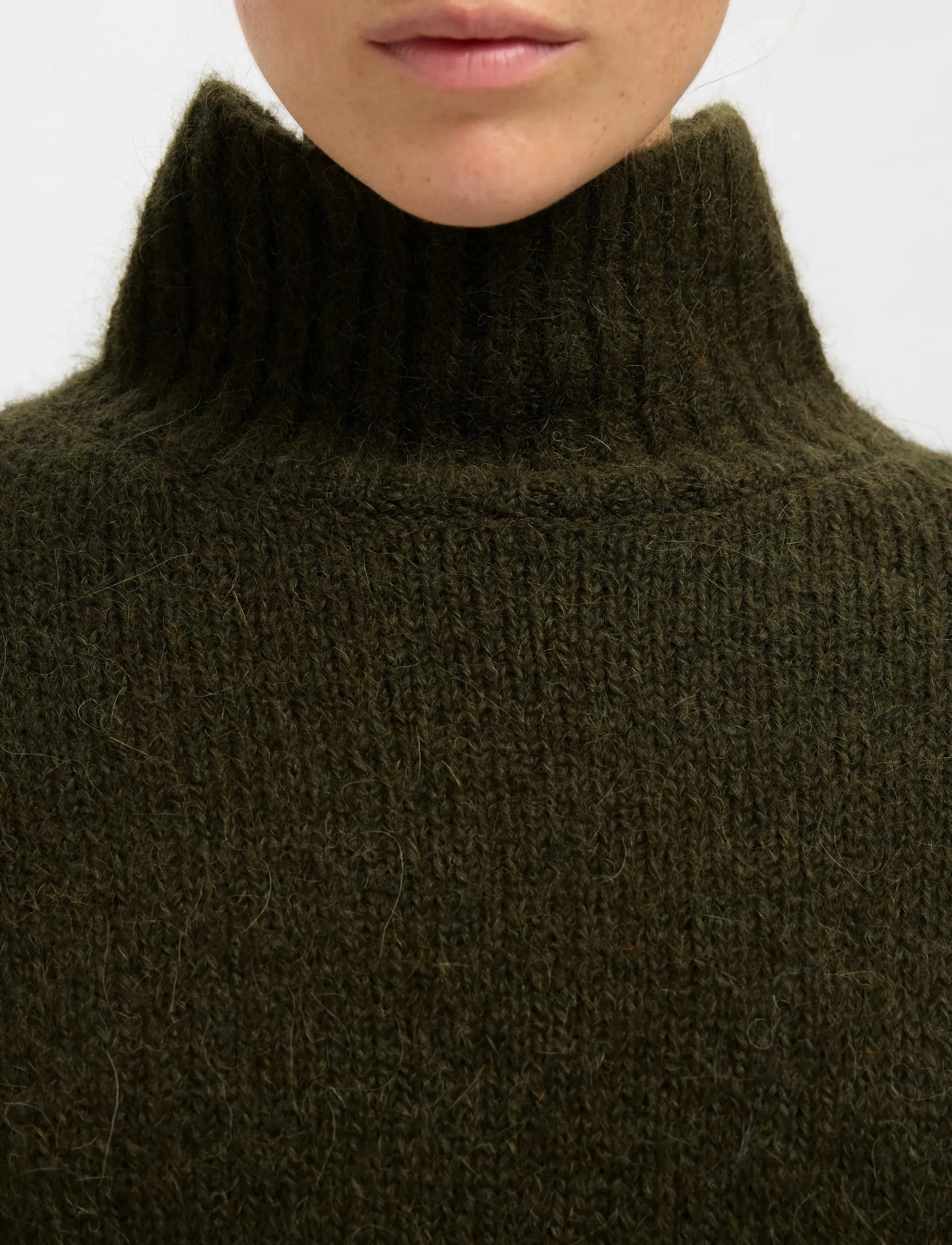 Selected - SLWGABRIELLA LS KNIT HIGH NECK NOOS - pullover - deep depths - 4