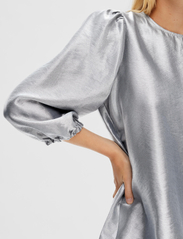 Selected Femme - SLFSILVA 3/4 TOP B - blouses met lange mouwen - silver - 5