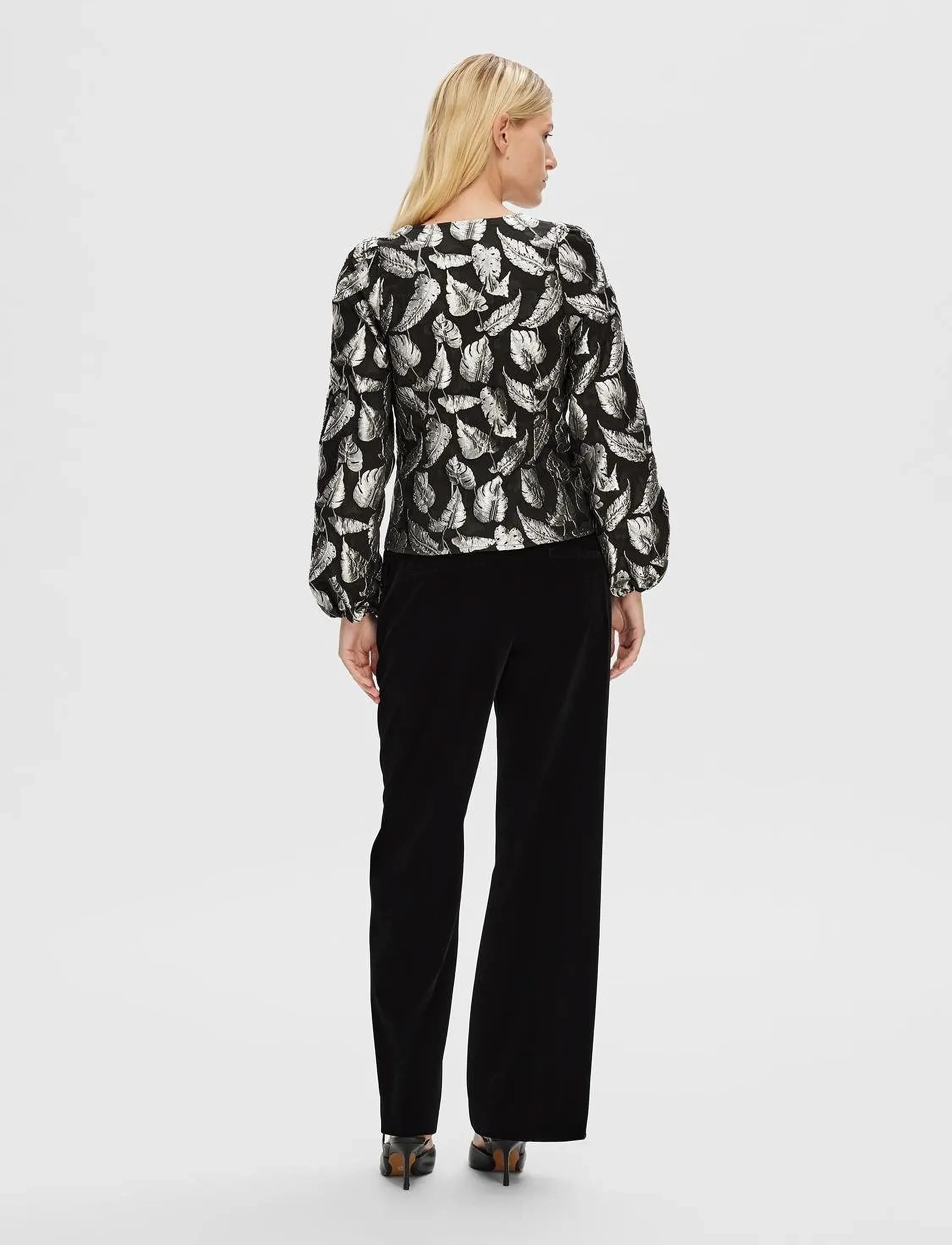 Selected - SLFPAULA SILVER LEAF LS TOP B - langærmede bluser - silver - 3