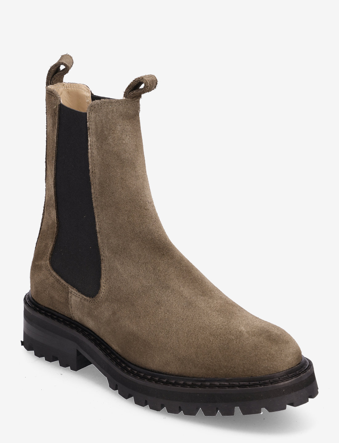 Selected 2025 chelsea boots