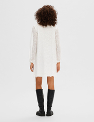 Selected Femme - SLFTATIANA LS SHORT EMBR DRESS NOOS - korta klänningar - bright white - 3