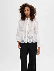 Selected Femme - SLFTATIANA L/S EMBR SHIRT NOOS - långärmade skjortor - bright white - 1