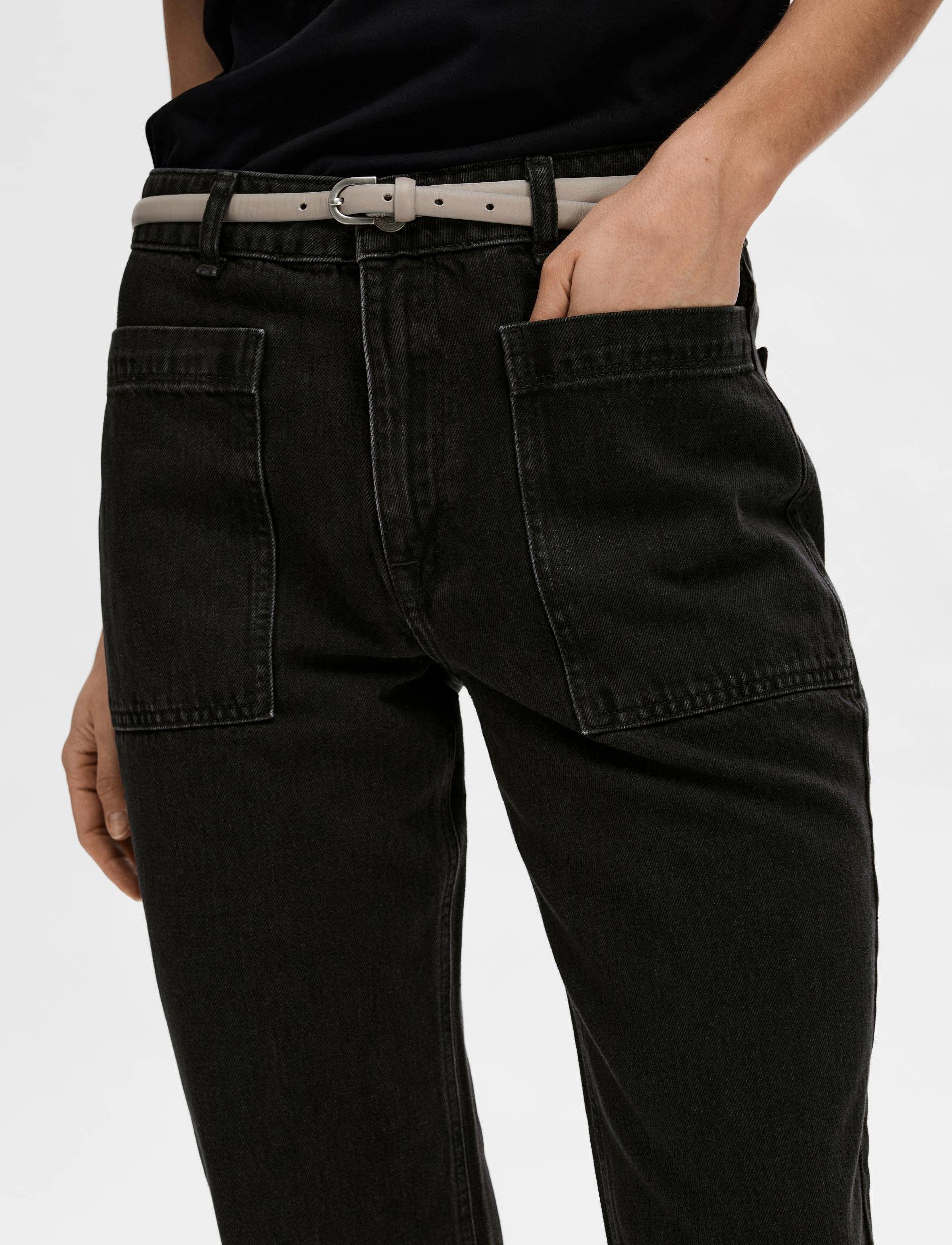 Selected - SLFKATE-MARLEY HW BLACK STR POCKET JEANS - straight jeans - black denim - 5