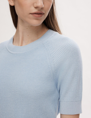 Selected Femme - SLFELINNA NEW SS KNIT TOP NOOS - sweaters - cashmere blue - 5