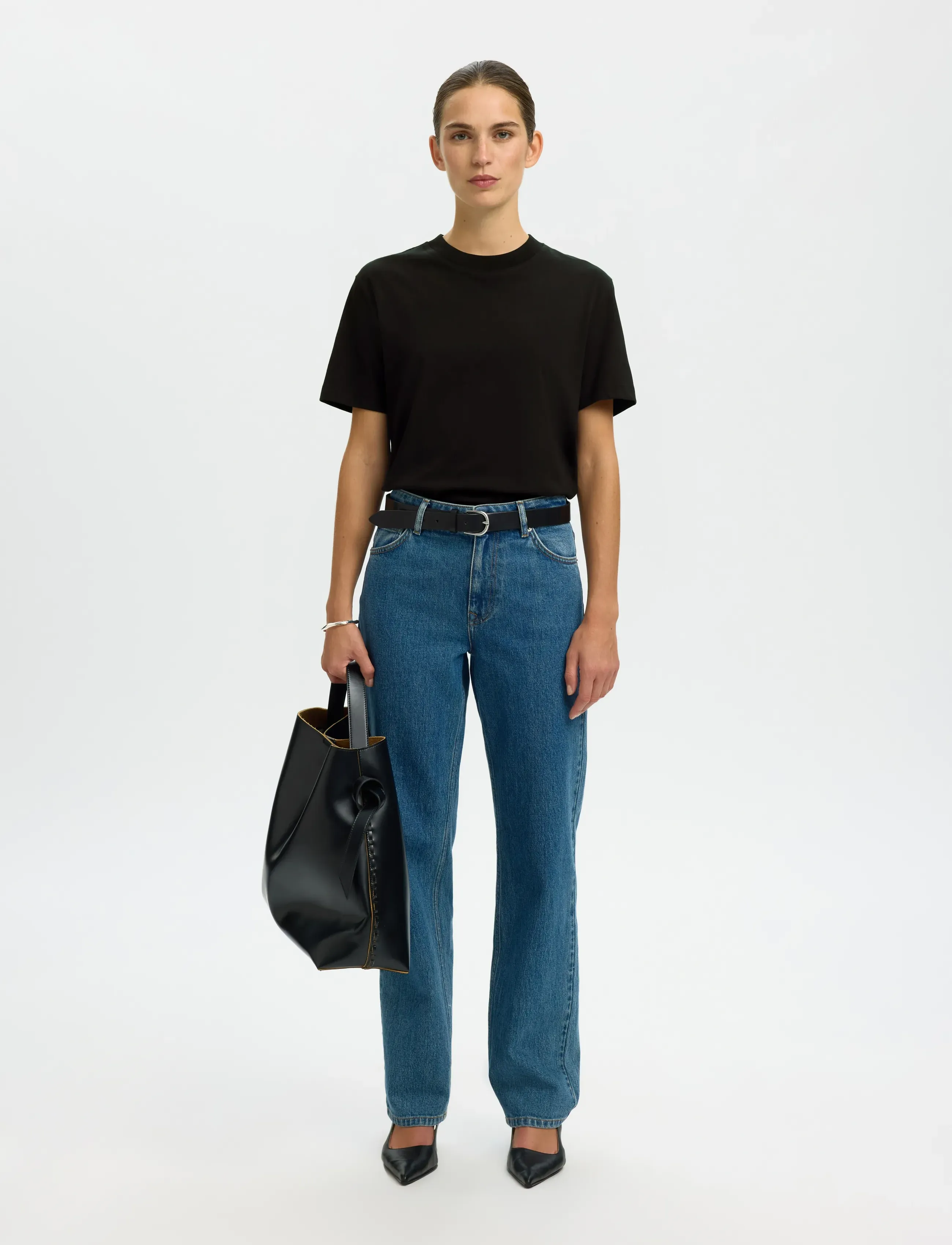 Selected - SLFRELAX COLWOMAN SS MOCK NECK TEE NOOS - stuttermarbolir - black - 3