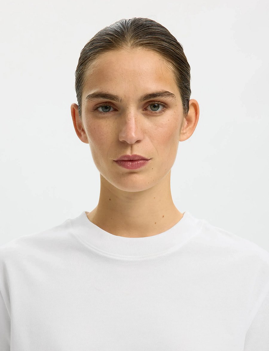 Selected - SLFRELAX COLWOMAN SS MOCK NECK TEE NOOS - t-shirts - bright white - 4