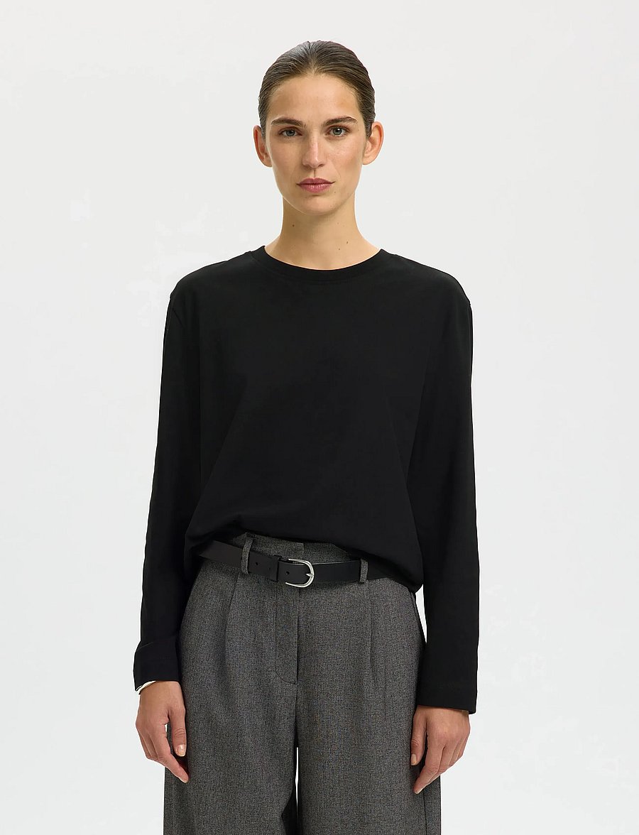 Selected - SLWESSENTIAL LS BOXY TEE NOOS - langærmede toppe - black - 0