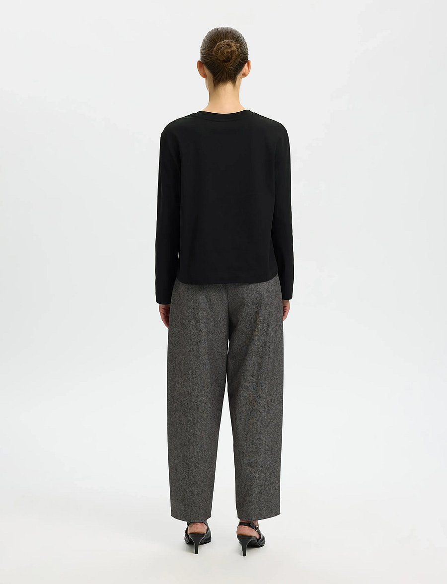 Selected - SLWESSENTIAL LS BOXY TEE NOOS - langærmede toppe - black - 2