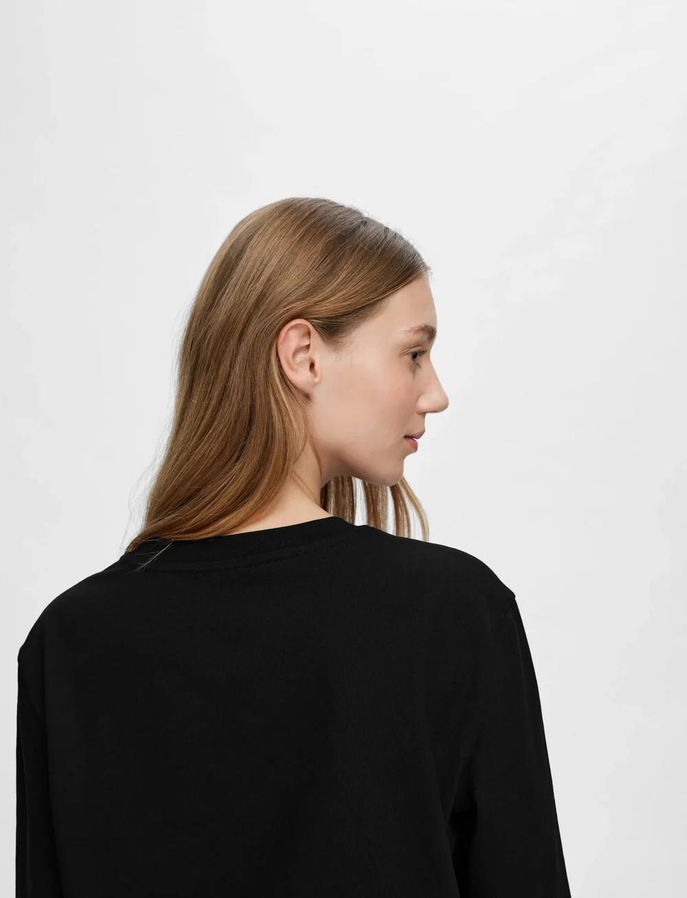 Selected - SLFESSENTIAL LS BOXY TEE NOOS - langærmede toppe - black - 5