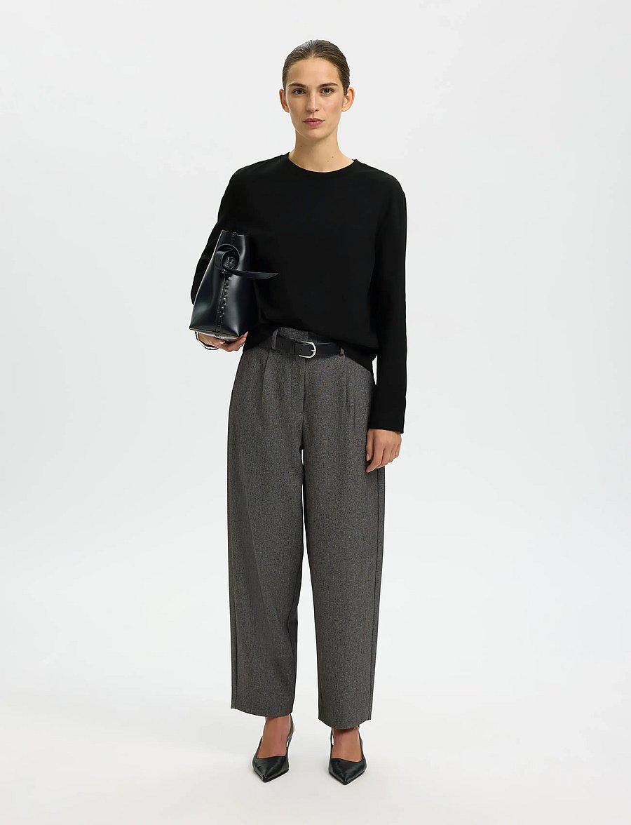 Selected - SLWESSENTIAL LS BOXY TEE NOOS - langærmede toppe - black - 5