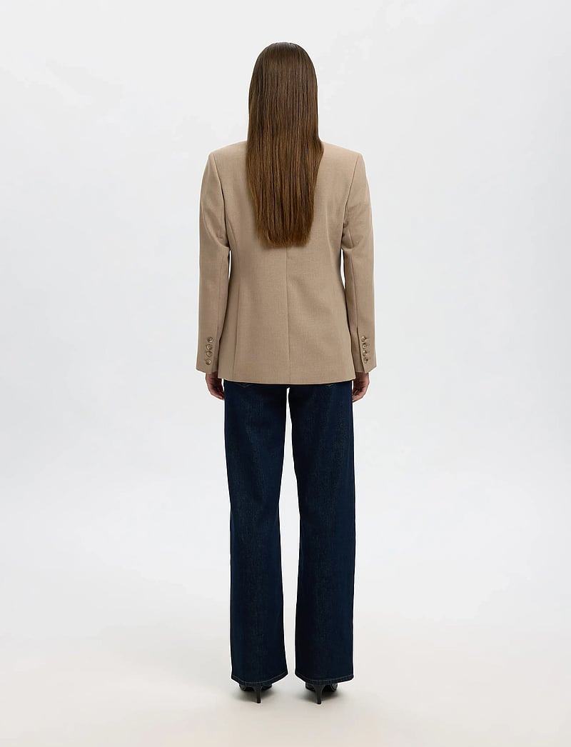 Selected - SLWRITA LS CLASSIC BLAZER CAMEL MEL NOOS - einreihige blazer - camel - 3