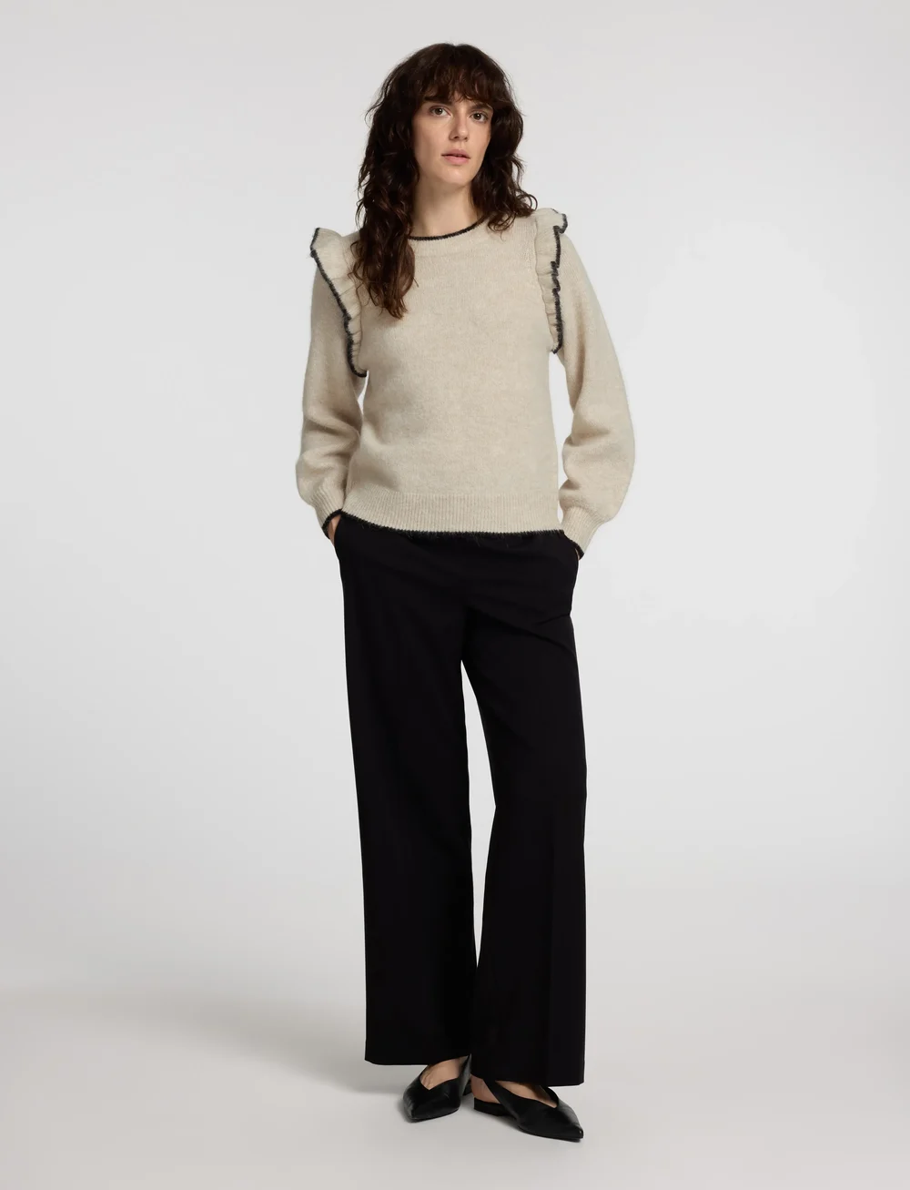 Selected - SLFALVA FRILLS LS KNIT O-NECK - sviitrid - birch - 4