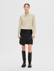 Selected Femme - SLFCAROL HW SHORT LEATHER SKIRT - leather skirts - black - 5