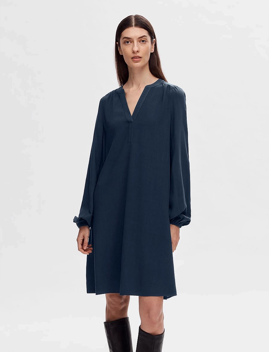 Selected - SLFVIVA LS SHORT V-NECK DRESS NOOS - robes courtes - dark sapphire - 1