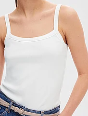 Selected Femme - SLFCELICA ANNA STRAP TANK TOP NOOS - lowest prices - bright white - 4