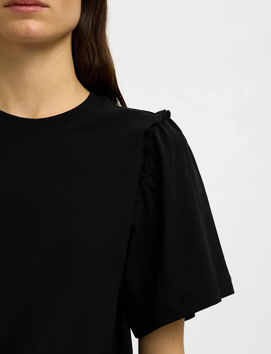 Selected - SLWPENELOPE 2/4 RUFFLE TEE NOOS - t-shirts - black - 4