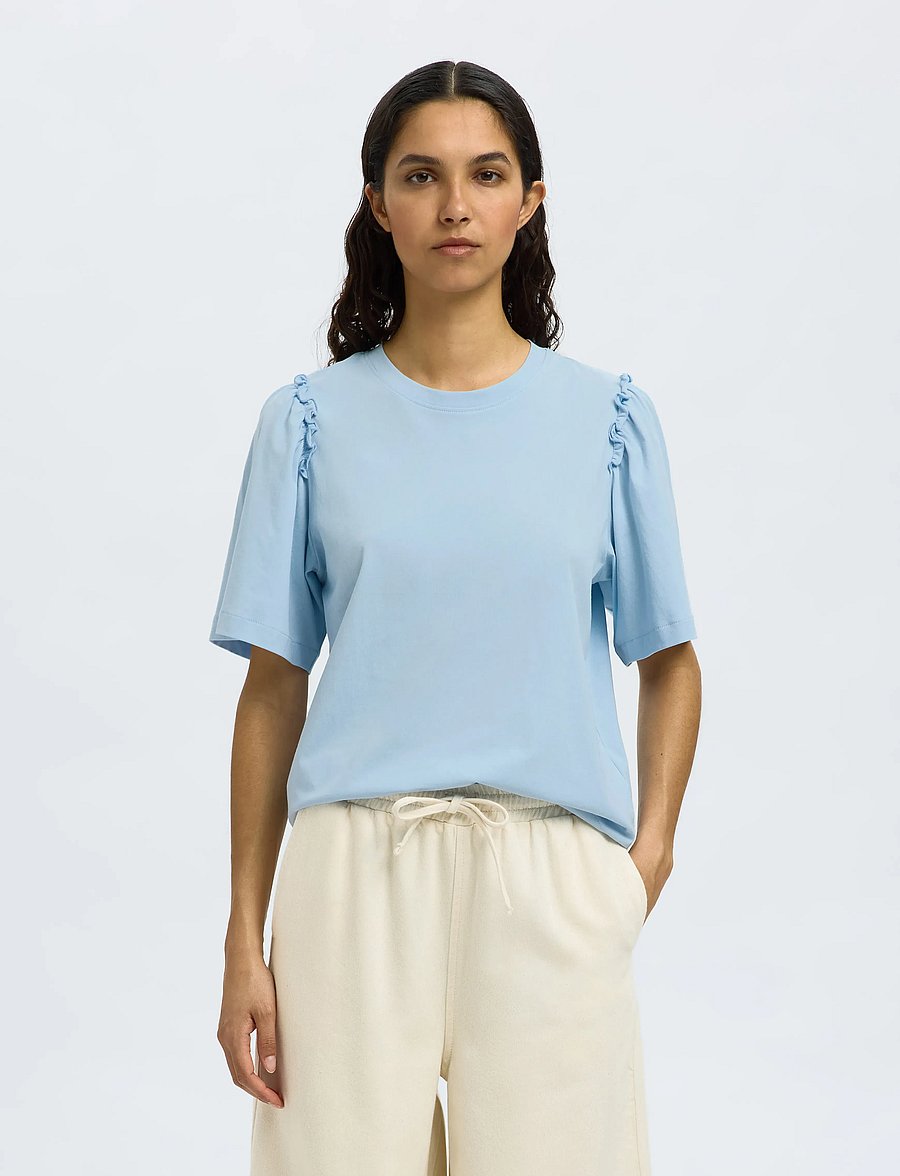 Selected - SLWPENELOPE 2/4 RUFFLE TEE NOOS - t-särgid - cashmere blue - 0