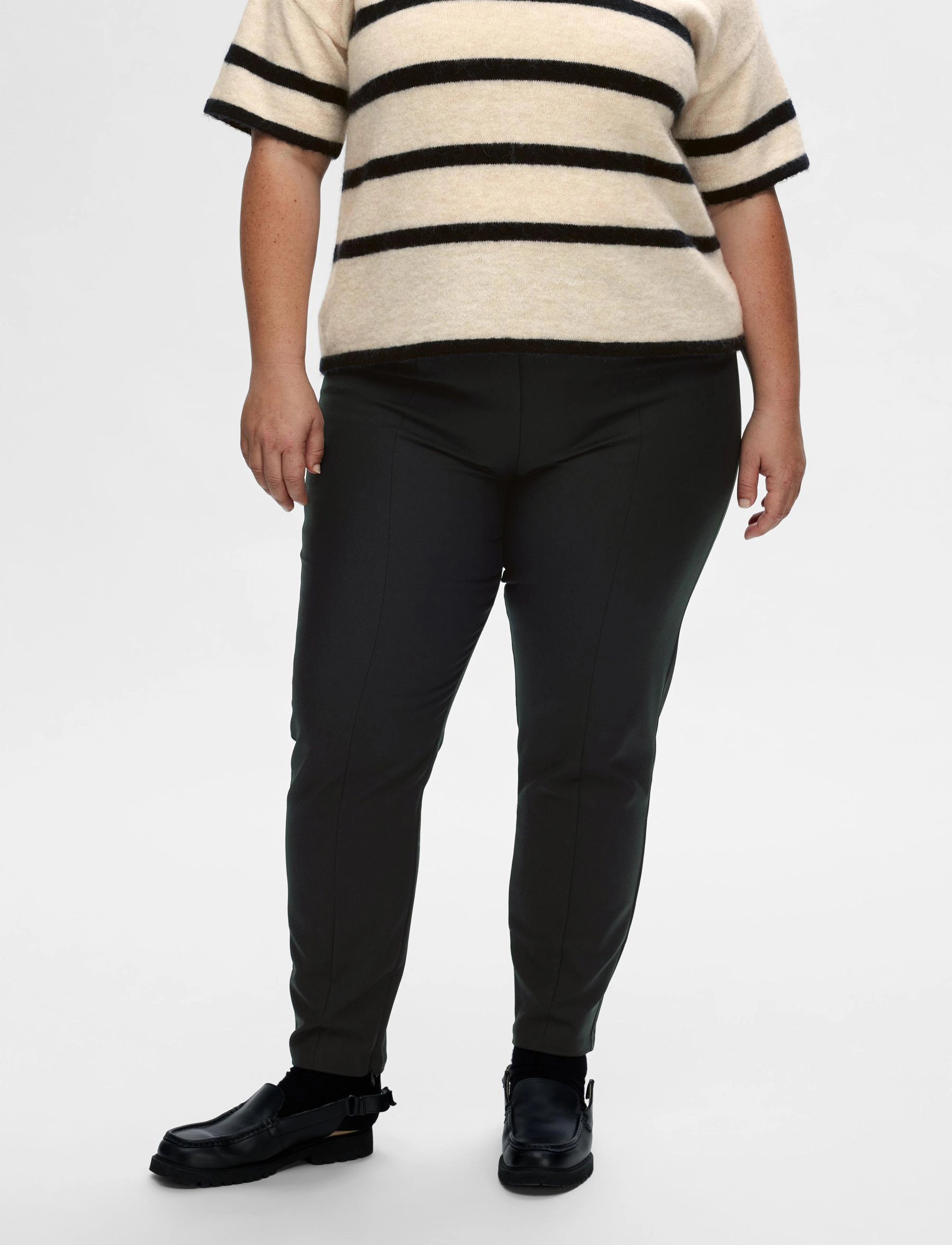 Selected - SLFMUSE MW CROPPED PANT - black - 5