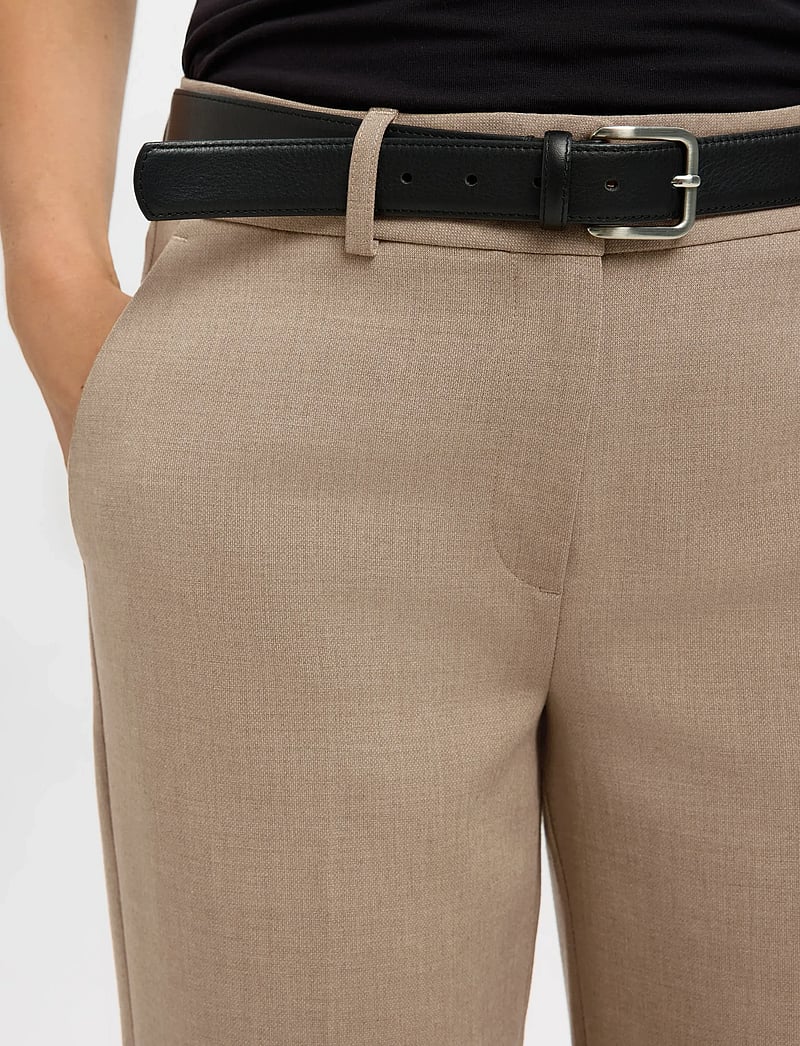 Selected - SLWRITA-RIA MW CROP PANT CAMEL MEL NOOS - straight leg hosen - camel - 5