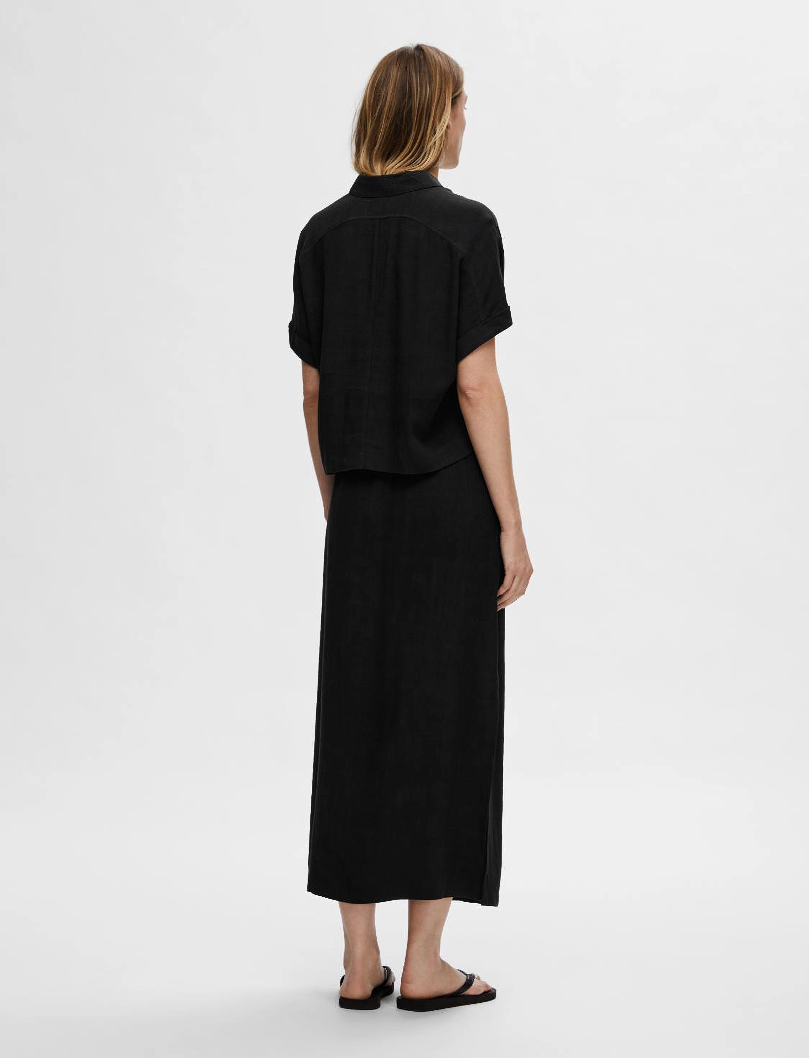 Selected - SLFVIVA HW ANKLE SKIRT NOOS - midi nederdele - black - 2