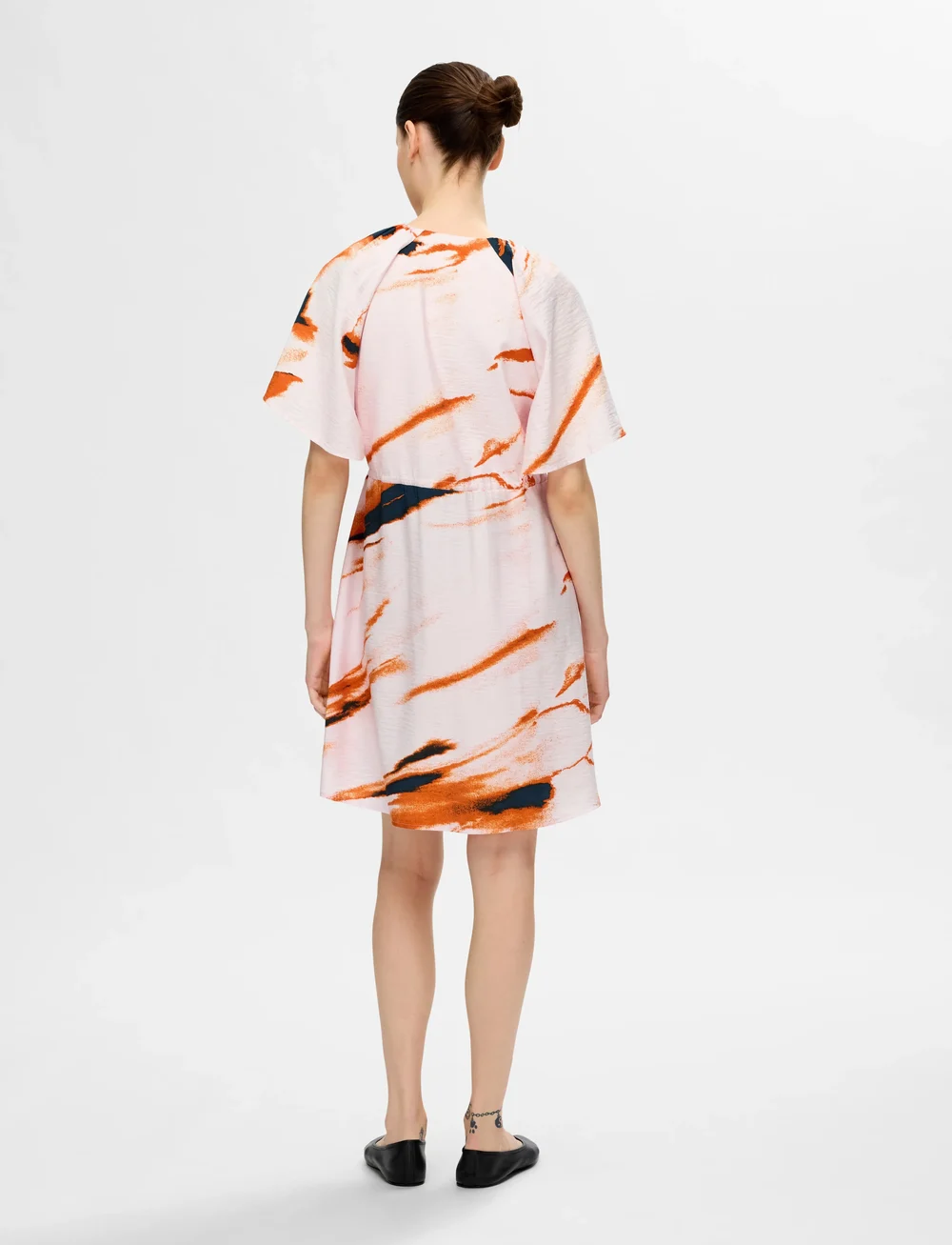 Selected - SLFATTIA SS AOP V-NECK SHORT DRESS B - festkjoler - cradle pink - 3