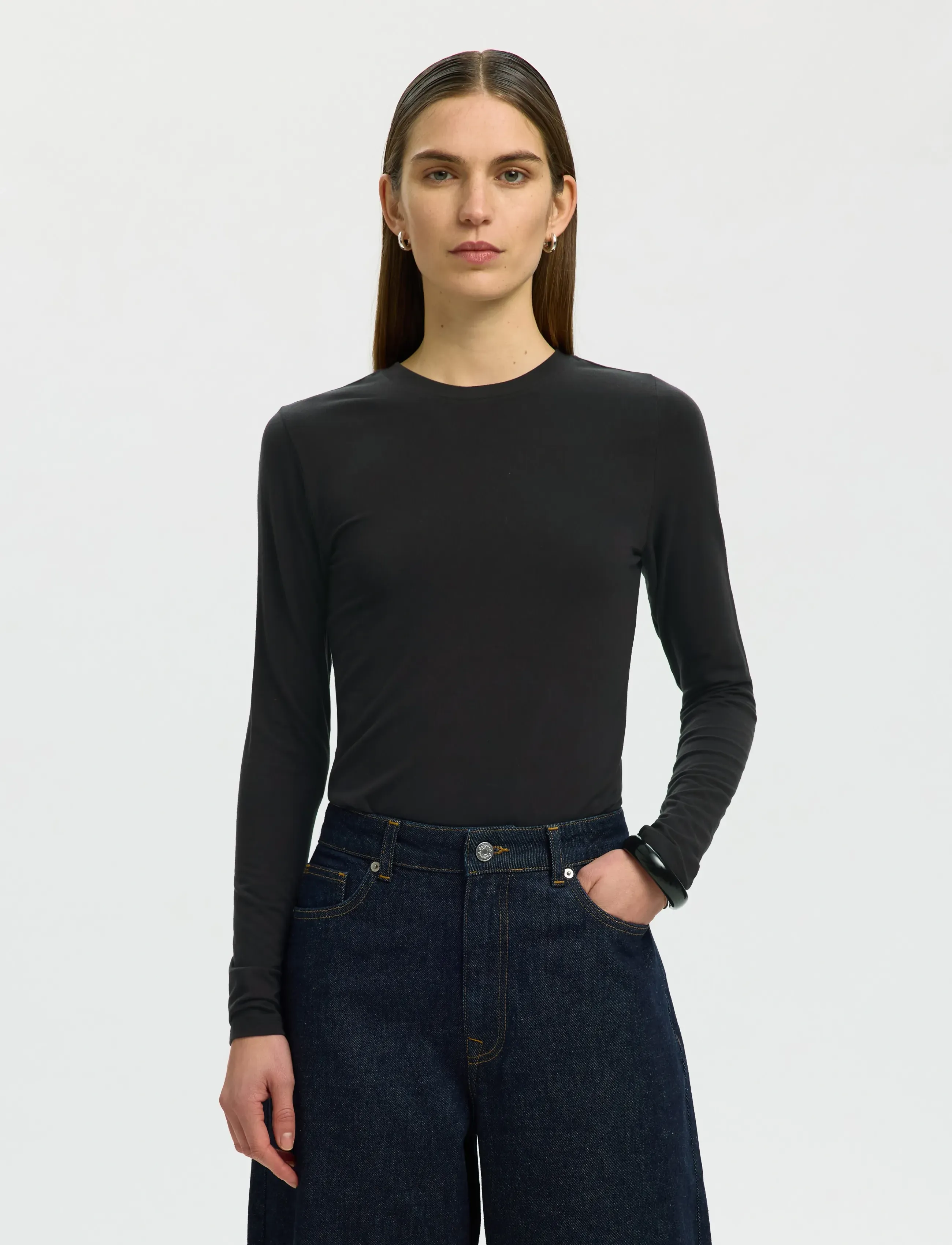 Selected SLWMANJA LS O-NECK NOOS - T-Shirts & Tops - BLACK / black