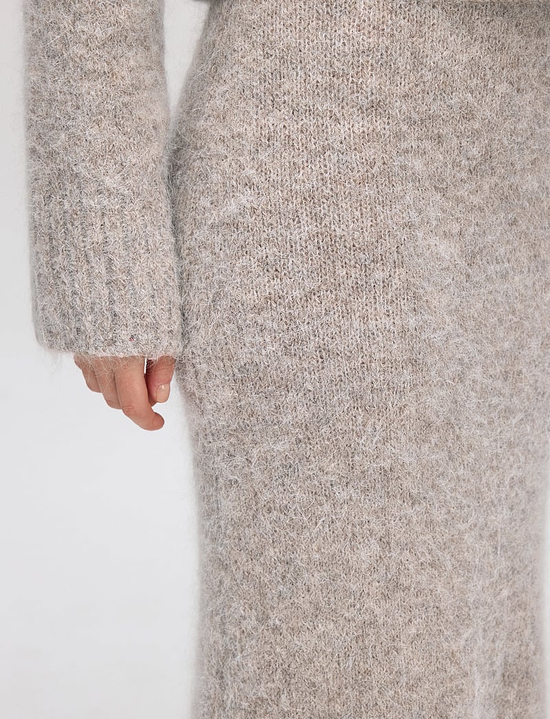 Selected - SLFGABELLA HW MIDI KNIT SKIRT - kootud seelikud - steel gray - 5