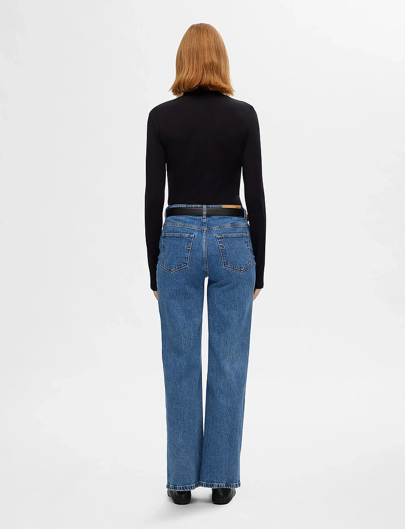 Selected - SLFALICE HW WIDE LONG WING BLU JEAN NOOS - hosen mit weitem bein - medium blue denim - 2