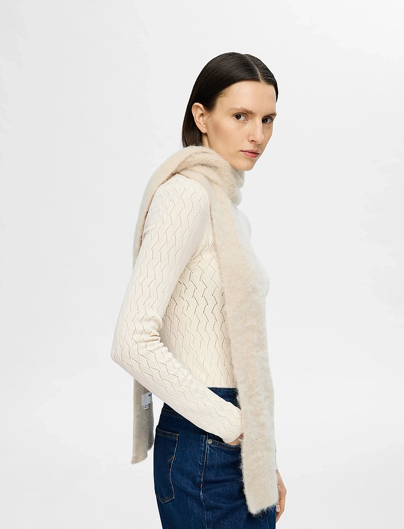 Selected - SLFCABALA LS KNIT O-NECK - stickade tröjor - birch - 4