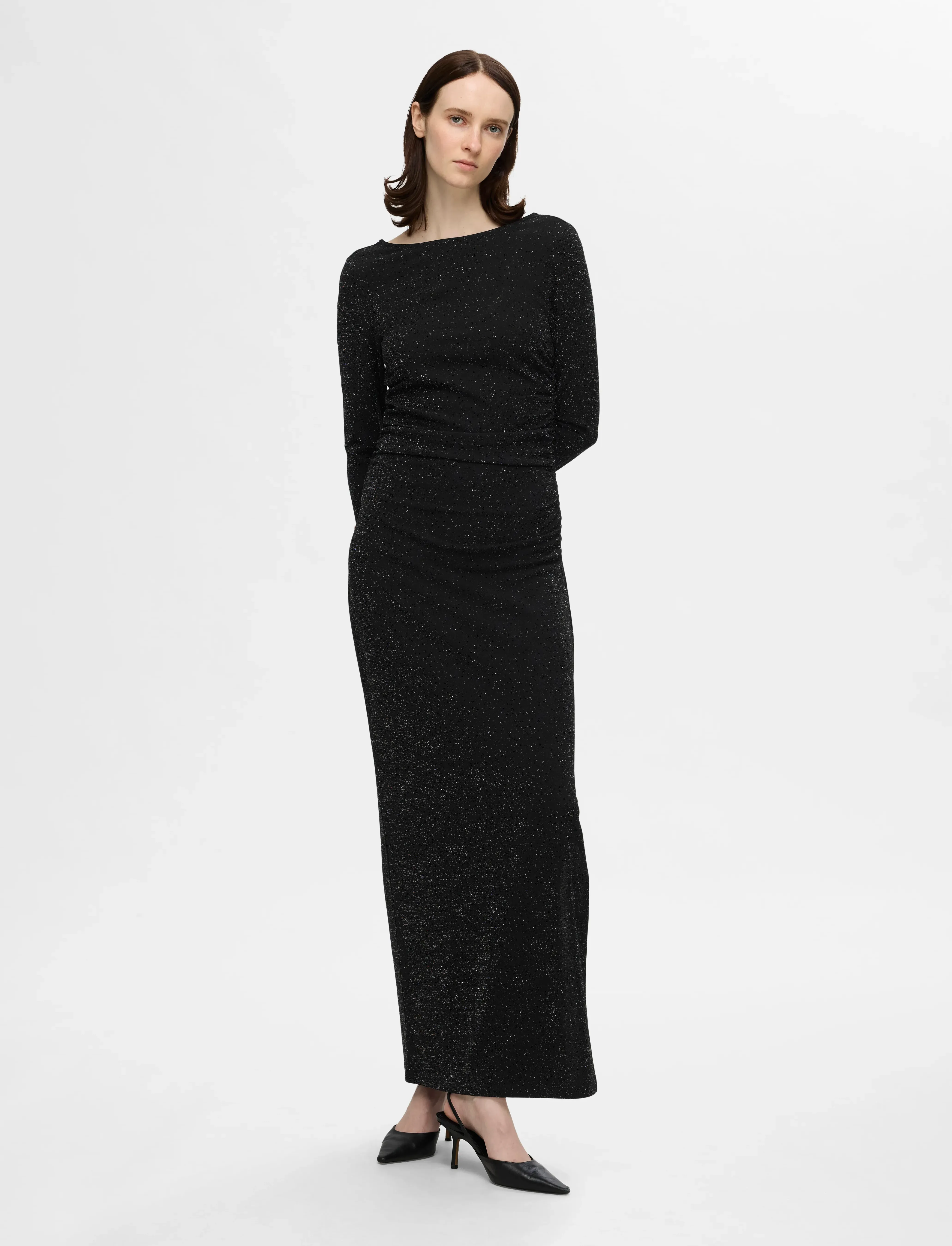 Selected - SLFMARWA LS DEEP REVERSIBLE ANKLE DRESS - maxi dresses - black - 4