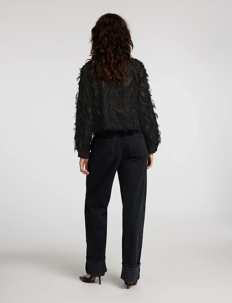 Selected - SLFMYLINE LS FLUFFY CROPPED SHIRT B - langärmlige hemden - black - 2