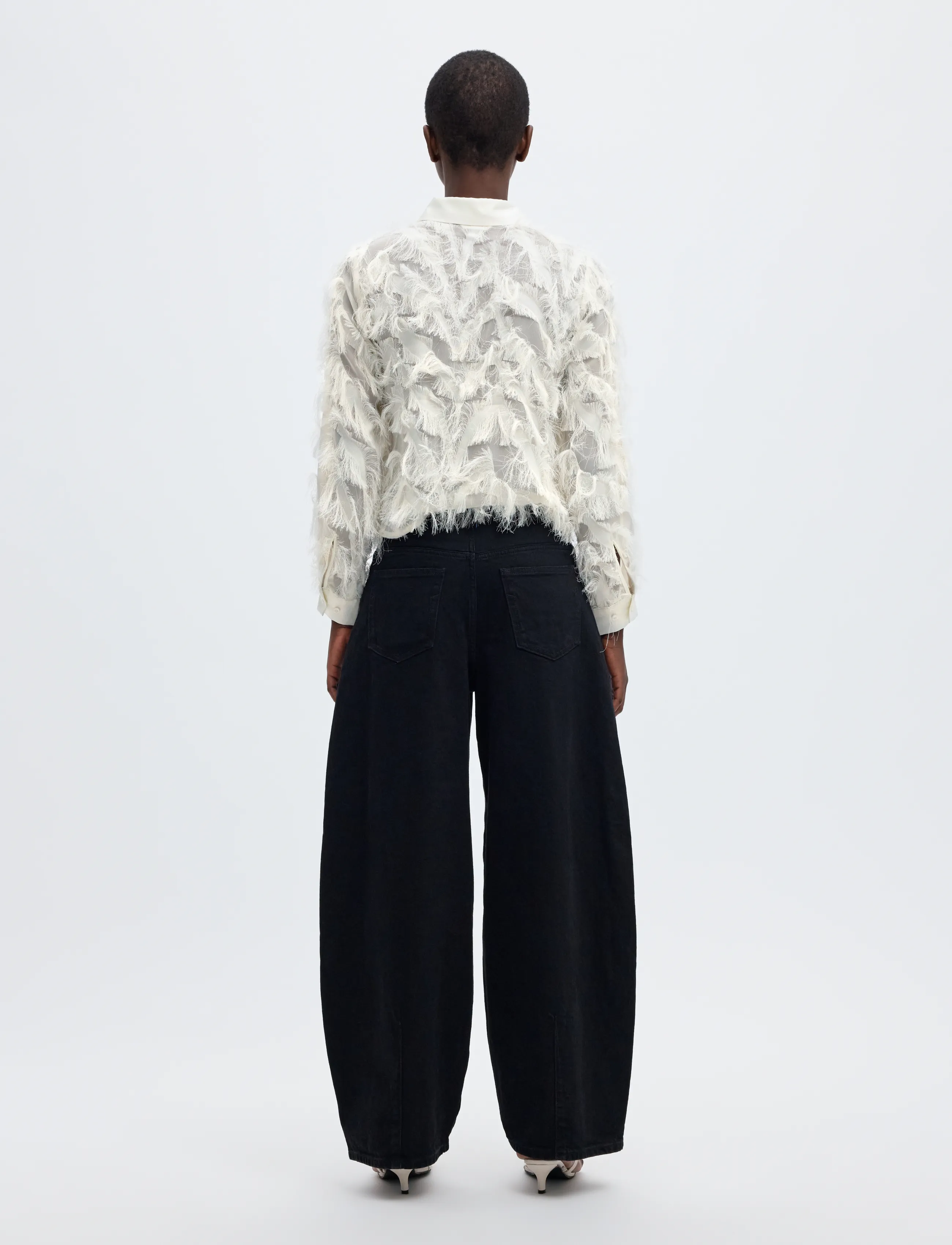Selected - SLWMYLINE LS FLUFFY CROPPED SHIRT B - langärmlige hemden - egret - 2