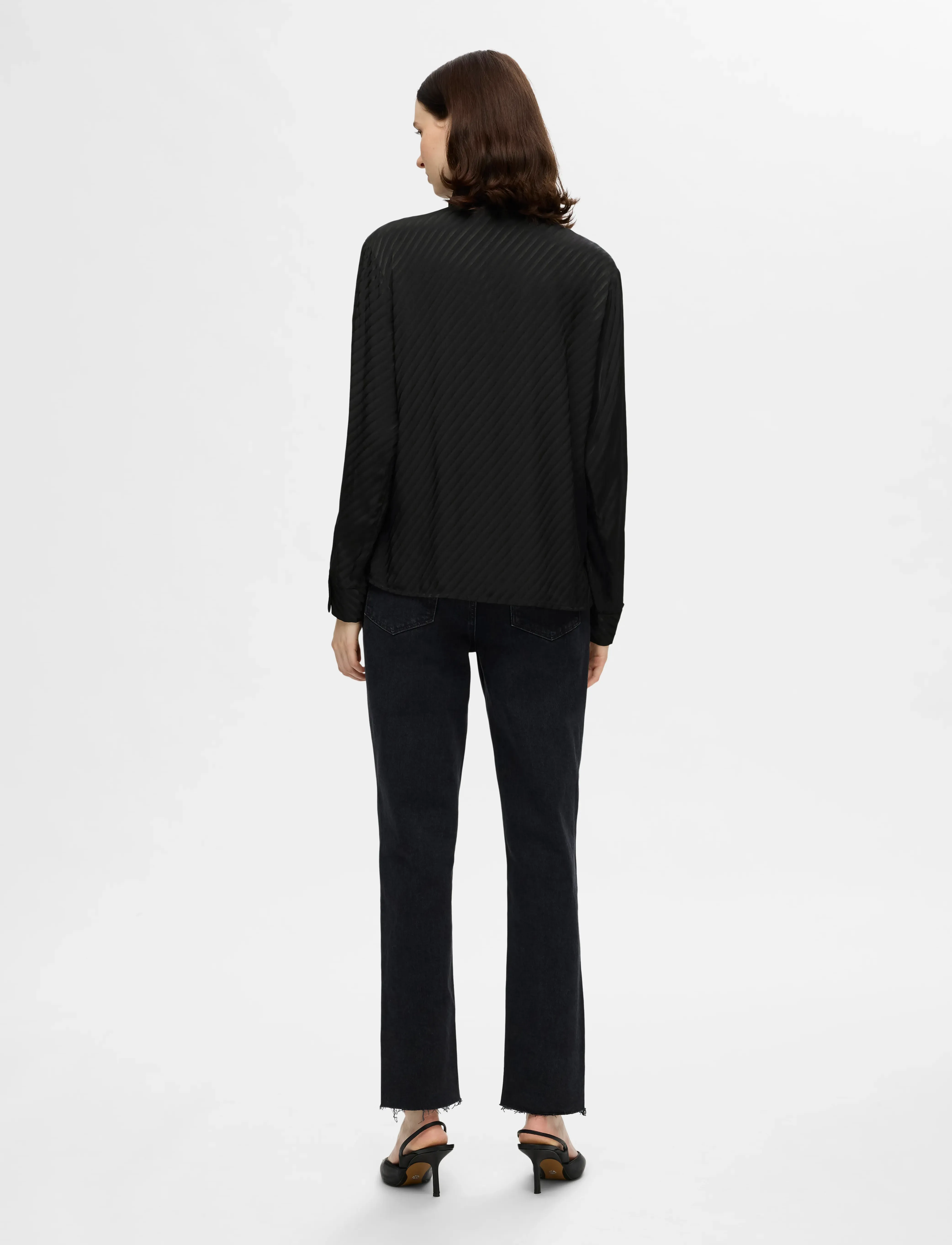 Selected - SLFCASSIA LS SCARF SHIRT B - langærmede bluser - black - 2