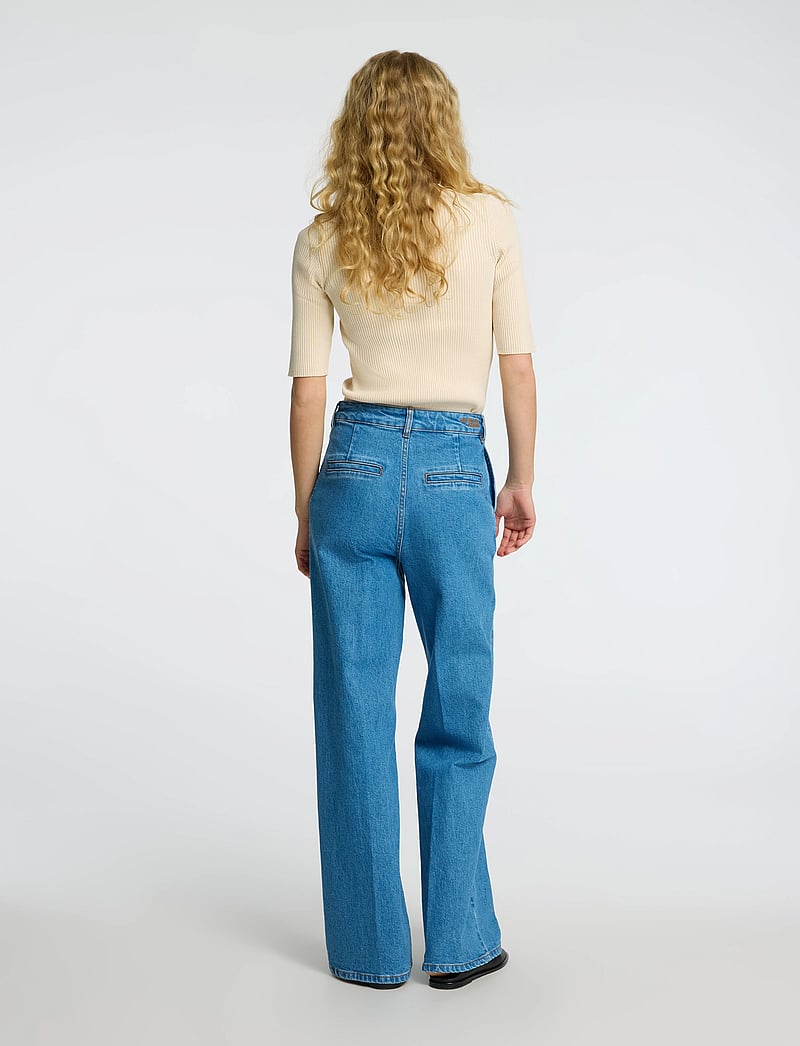 Selected - SLFMALI 2/4 KNIT O-NECK - stickade tröjor - birch - 2