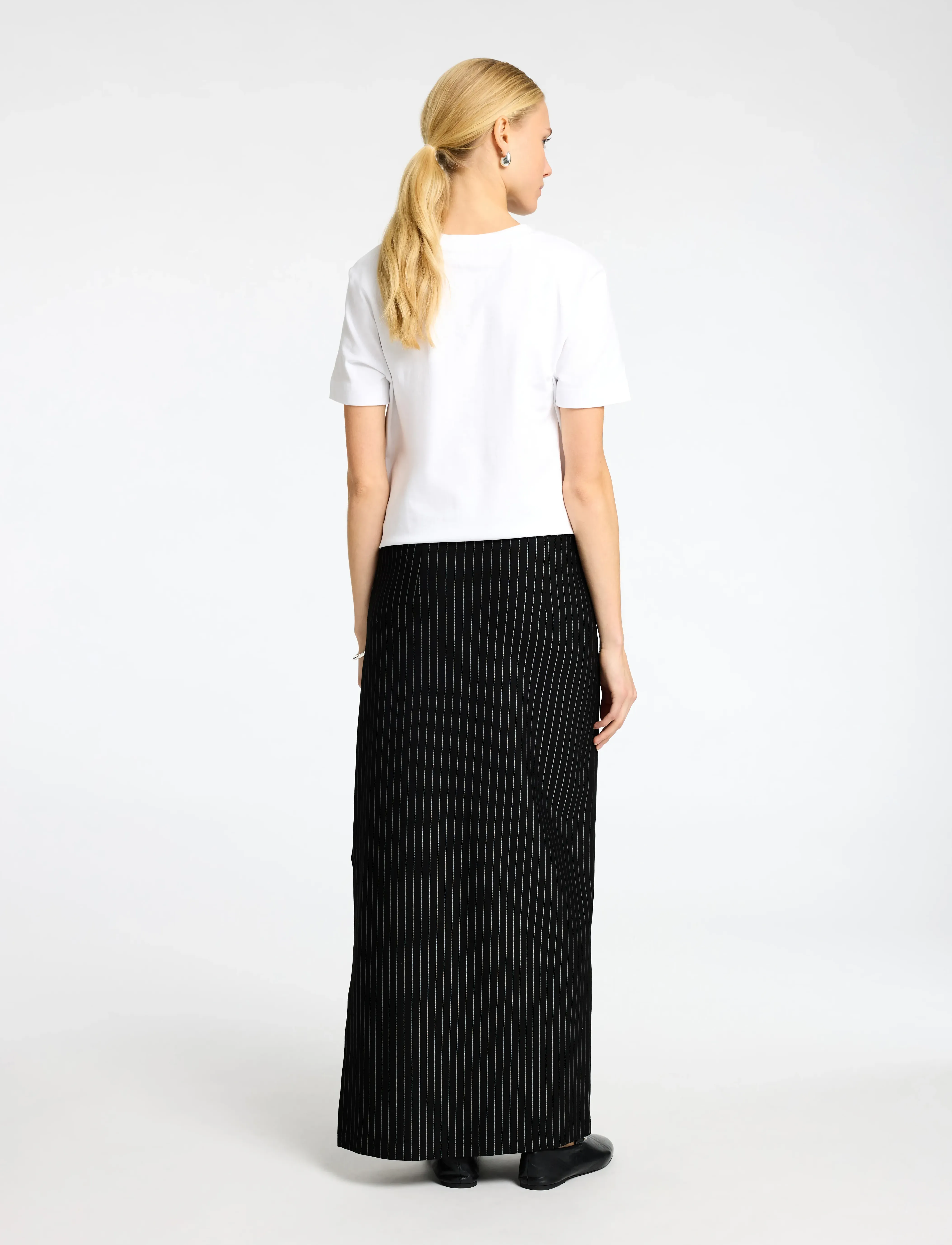 Selected - SLFPENNIE HW ANKLE SKIRT - pencil skirts - black - 2