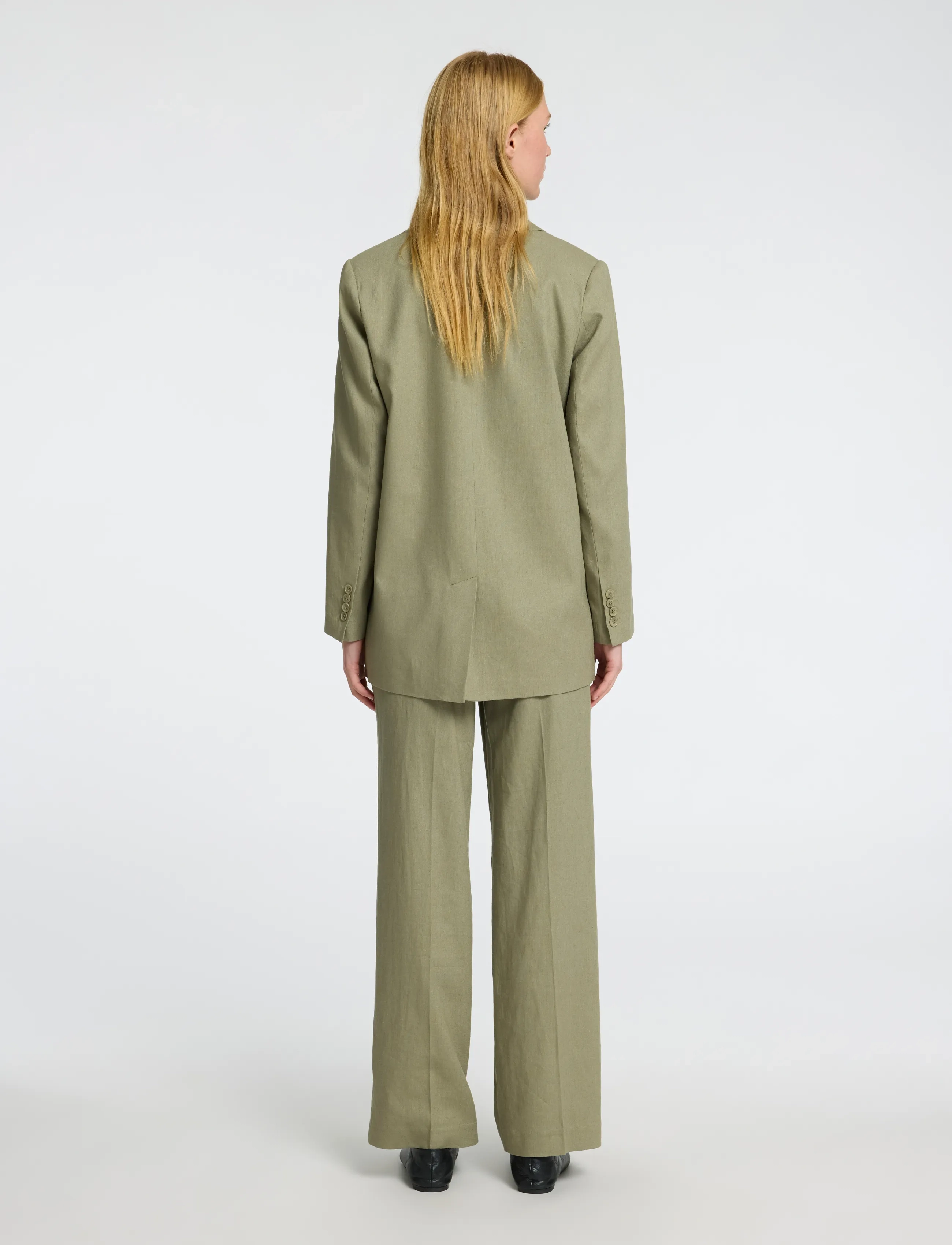 Selected - SLFTANIA-RITA LS RELAXED BLAZER NOOS - vetiver - 2
